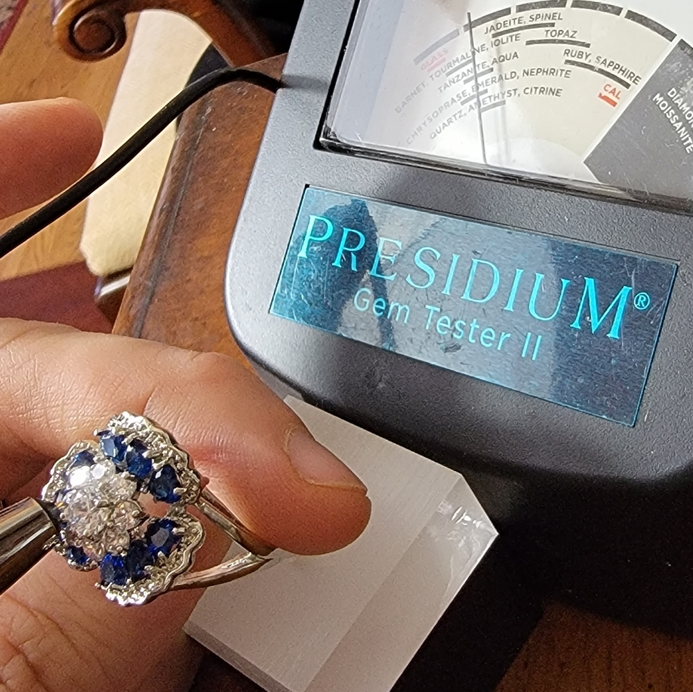 White Quartz Sterling Silver Size 9 Ring high sparkle! - Picture 4 of 7